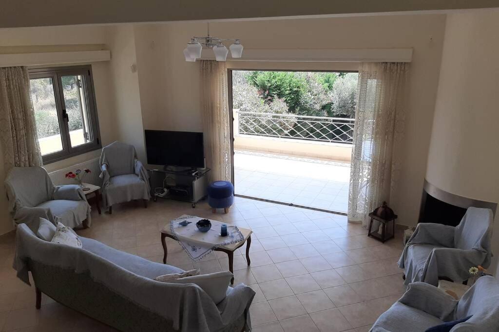 Seaside Villa Andronikos Амаринтос Экстерьер фото